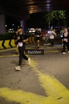 Runner Photo 4273362