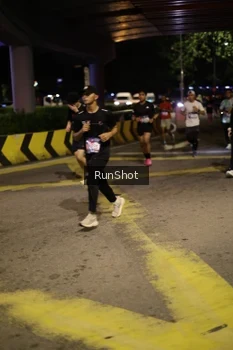 Runner Photo 4273366