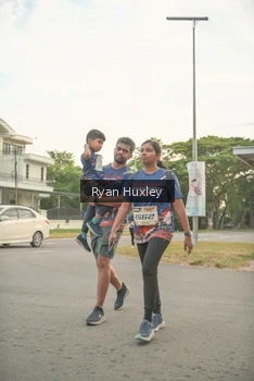 Runner Photo 4273377