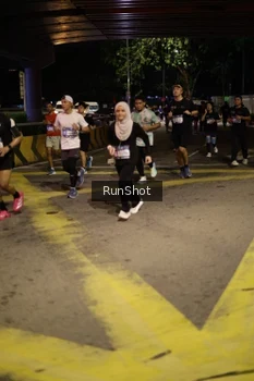 Runner Photo 4273386