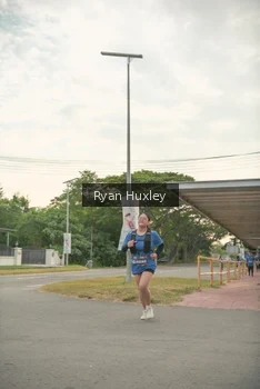 Runner Photo 4273396