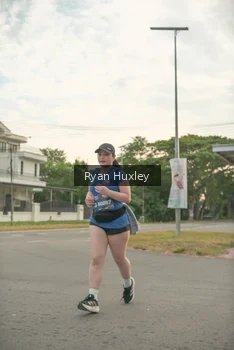 Runner Photo 4273405
