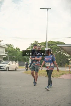 Runner Photo 4273406