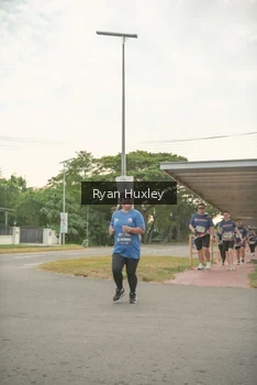 Runner Photo 4273408