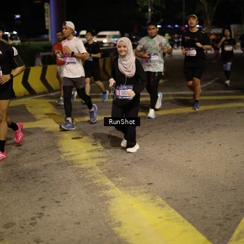 Runner Photo 4273413