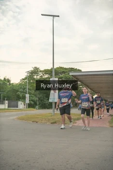 Runner Photo 4273417