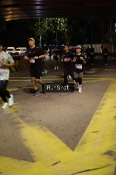 Runner Photo 4273426