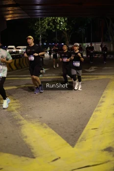 Runner Photo 4273435