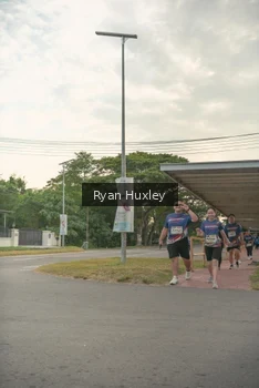 Runner Photo 4273436