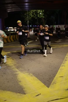 Runner Photo 4273442