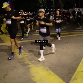 Runner Photo 4273456