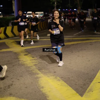Runner Photo 4273471