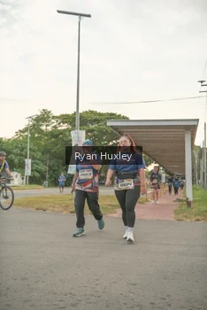 Runner Photo 4273472