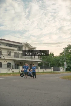 Runner Photo 4273509