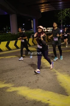 Runner Photo 4273514