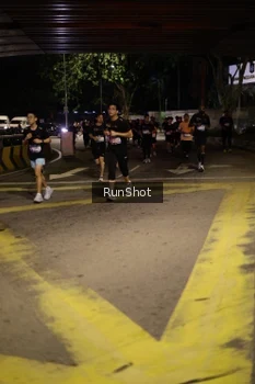Runner Photo 4273521