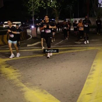 Runner Photo 4273526