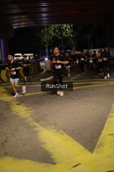 Runner Photo 4273534