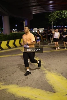 Runner Photo 4273538