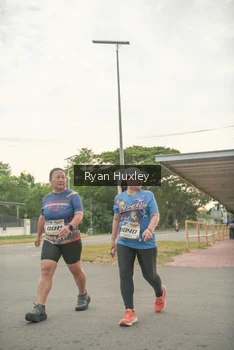 Runner Photo 4273550