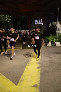 Runner Photo 4273552