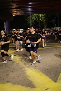 Runner Photo 4273561