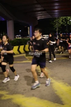 Runner Photo 4273571