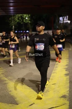 Runner Photo 4273572