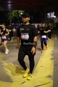 Runner Photo 4273577