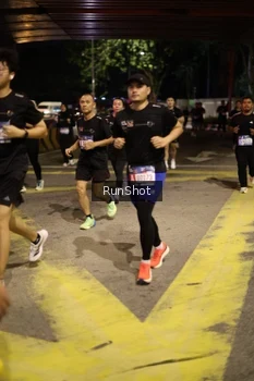 Runner Photo 4273580