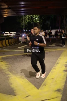 Runner Photo 4273592