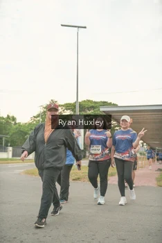 Runner Photo 4273619