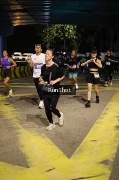 Runner Photo 4273625