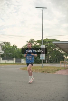 Runner Photo 4273641