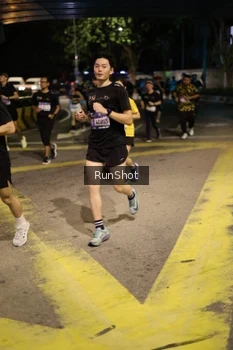 Runner Photo 4273655