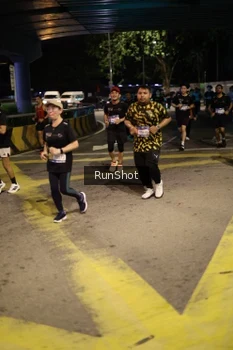Runner Photo 4273667