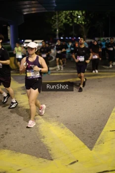 Runner Photo 4273716
