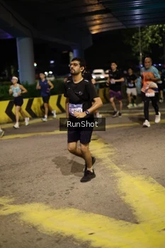 Runner Photo 4273724