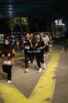 Runner Photo 4273731