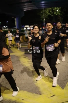 Runner Photo 4273744
