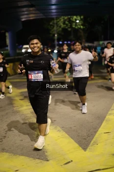 Runner Photo 4273751