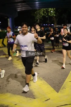 Runner Photo 4273760