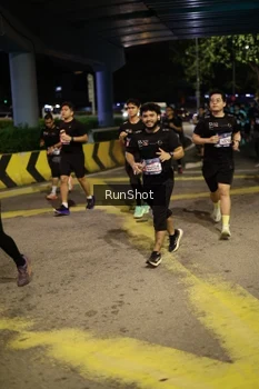 Runner Photo 4273796