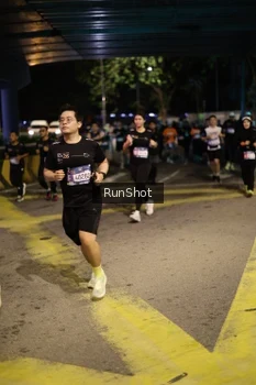 Runner Photo 4273797