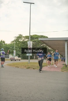 Runner Photo 4273810