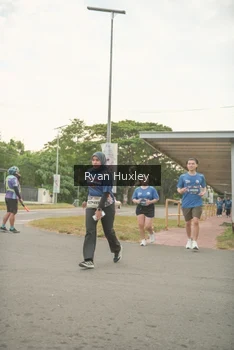Runner Photo 4273819
