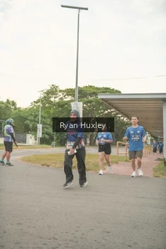 Runner Photo 4273822