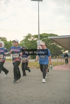 Runner Photo 4273860