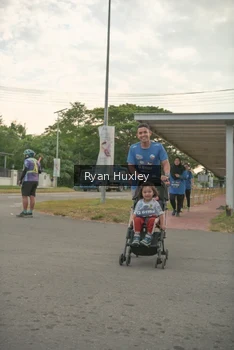 Runner Photo 4273930