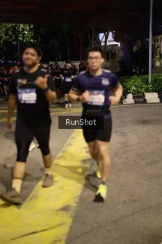 Runner Photo 4273943